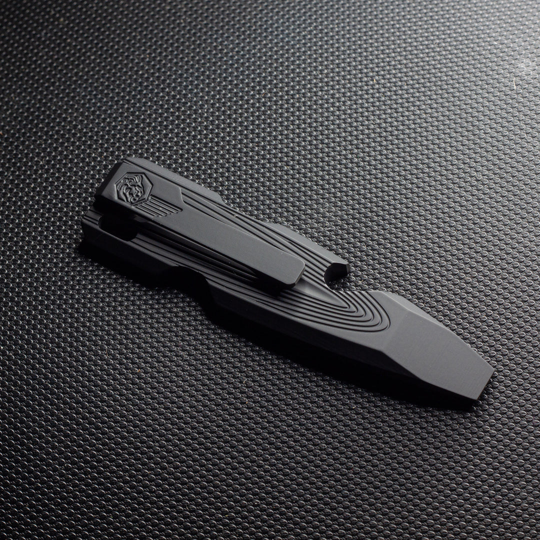 Saber Mini Titanium EDC Pry Bar SBRM-V2.2